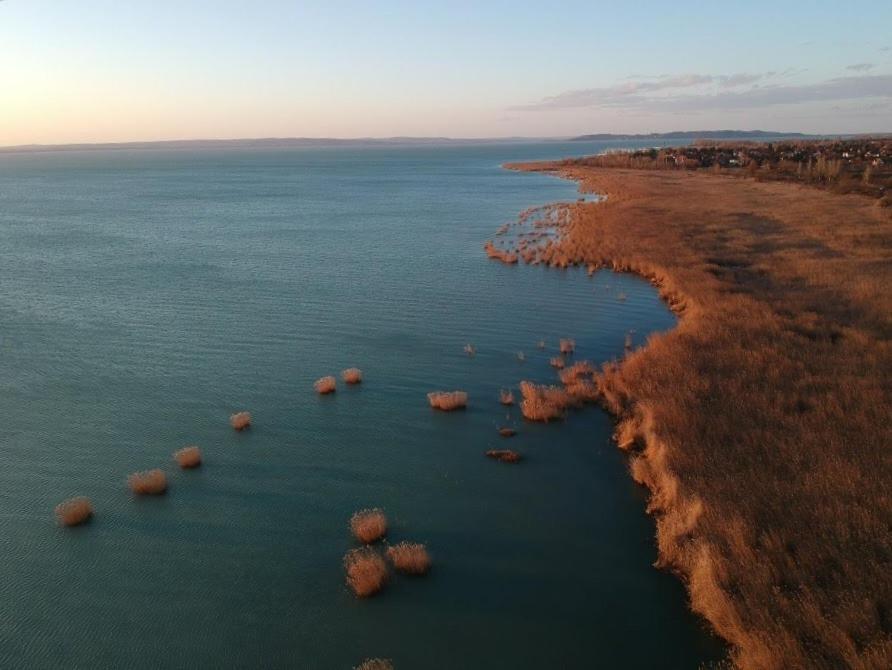 Hello Balaton Lägenhet Alsóörs Exteriör bild